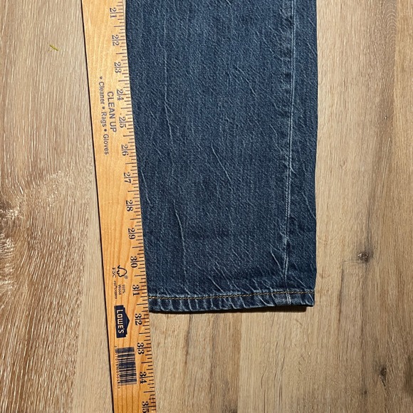 Levi's 505 Regular Fit Jeans Mens W28‎ L32 Medium Wash Denim Distressed Ripped - Picture 8 of 9